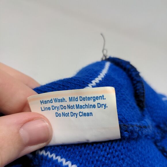 Cap America Men's Knit Beanie Hat Cap Blue Sweetwater Made in USA Pom Pom - Picture 12 of 13